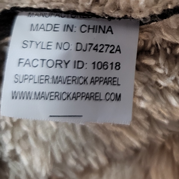 NWOT Miss London Black Label Women's Black and Cream Shearling Jacket Size M - Picture 8 of 9